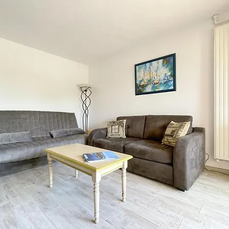 Appartamento Nice Apt Near The Marina Santa Lucia