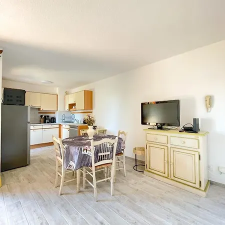 Appartamento Nice Apt Near The Marina Santa Lucia